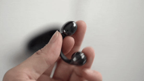 Mẫu tai nghe thiết kế kì dị đang bán chạy, công năng trái ngược loại chống ồn chủ động, giá khoảng 350.000đ- Ảnh 6. Mẫu tai nghe thiết kế kì dị đang bán chạy, công năng trái ngược loại chống ồn chủ động, giá khoảng 350.000đ- Ảnh 6.