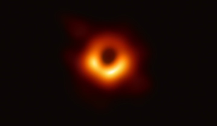 01-black-hole-a-consensus.jpg 01-black-hole-a-consensus.jpg