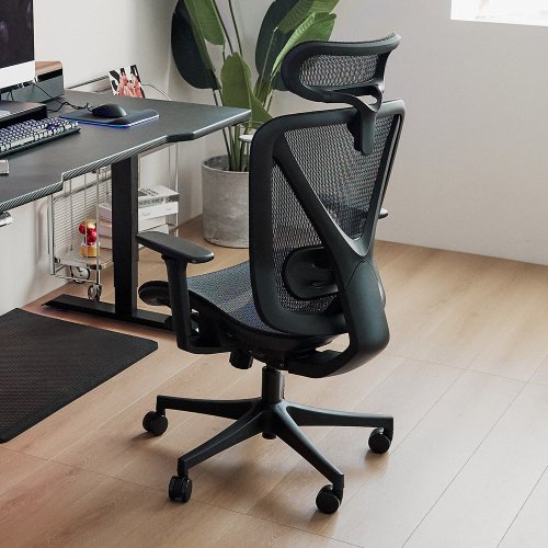 5 mẫu ghế c&ocirc;ng th&aacute;i học cho người hay đau lưng, mỏi cổ đang giảm gi&aacute; kịch s&agrave;n gần 50%- Ảnh 1.