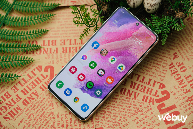 Samsung cập nhật Galaxy AI cho một mẫu máy "siêu cũ", ai còn dùng thì vui nhưng giờ thì đừng mua máy này nữa- Ảnh 4. Samsung cập nhật Galaxy AI cho một mẫu máy "siêu cũ", ai còn dùng thì vui nhưng giờ thì đừng mua máy này nữa- Ảnh 4.