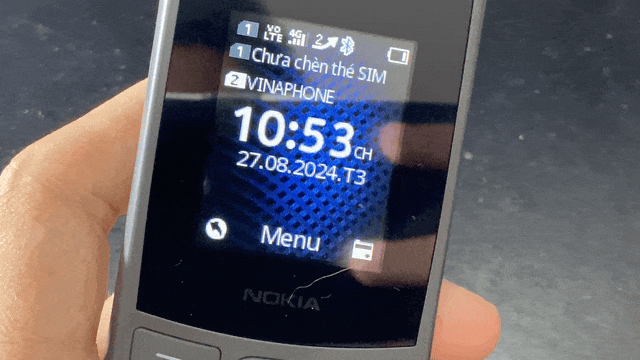 "Cục gạch 4G" Nokia mới v&agrave; iPhone 10 năm tuổi: Với v&agrave;i trăm ngh&igrave;n đồng, lựa chọn n&agrave;o trong thời điểm s&oacute;ng 2G sắp bị cắt?- Ảnh 12.