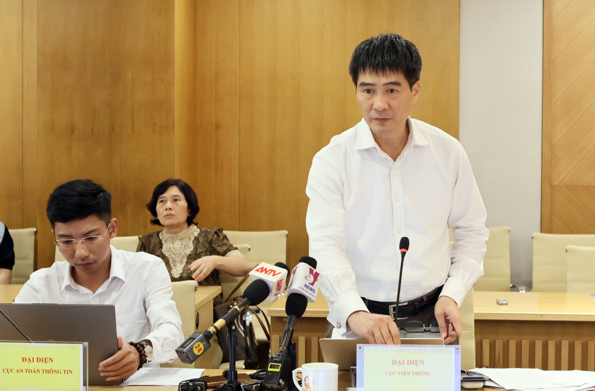 Đề xuất kéo dài thời hạn tắt sóng 2G- Ảnh 1. Đề xuất kéo dài thời hạn tắt sóng 2G- Ảnh 1.