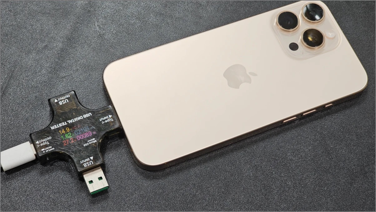 Hóa ra iPhone 16 mới không có sạc 45W, vậy mua kèm củ sạc nào vừa đủ nhanh, giá lại rẻ?- Ảnh 2. Hóa ra iPhone 16 mới không có sạc 45W, vậy mua kèm củ sạc nào vừa đủ nhanh, giá lại rẻ?- Ảnh 2.