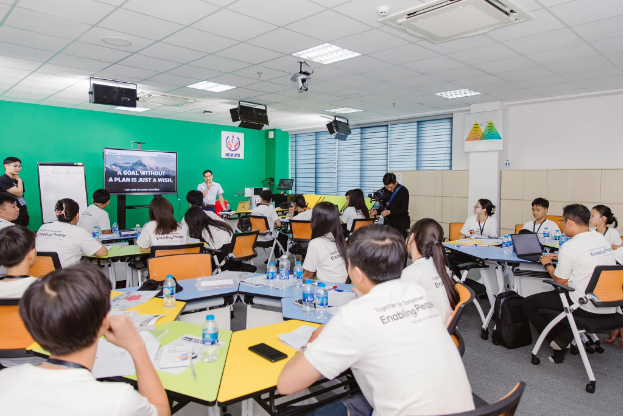 Góc chứng minh cùng Solve For Tomorrow 2024: Học trò Việt sáng tạo không phải dạng vừa đâu- Ảnh 3. Góc chứng minh cùng Solve For Tomorrow 2024: Học trò Việt sáng tạo không phải dạng vừa đâu- Ảnh 3.