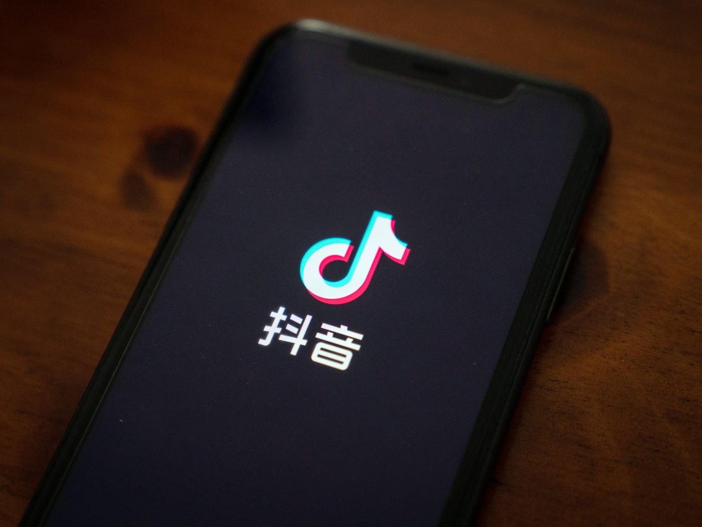 Chuyên gia Mỹ: TikTok gây tác hại nghiêm trọng hơn Douyin- Ảnh 2. Chuyên gia Mỹ: TikTok gây tác hại nghiêm trọng hơn Douyin- Ảnh 2.