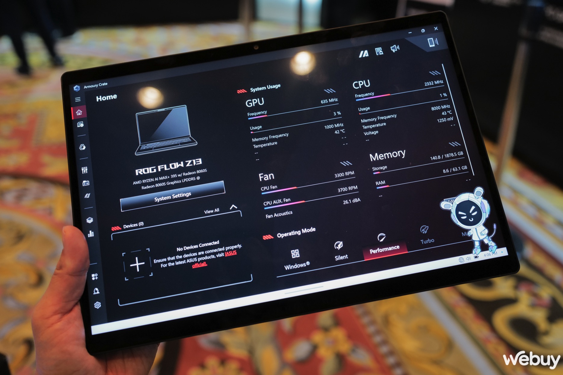 Cận cảnh Asus ROG Flow Z13 2025: Mang sức mạnh của gaming laptop v&agrave;o th&acirc;n h&igrave;nh tablet nhỏ b&eacute;- Ảnh 6.