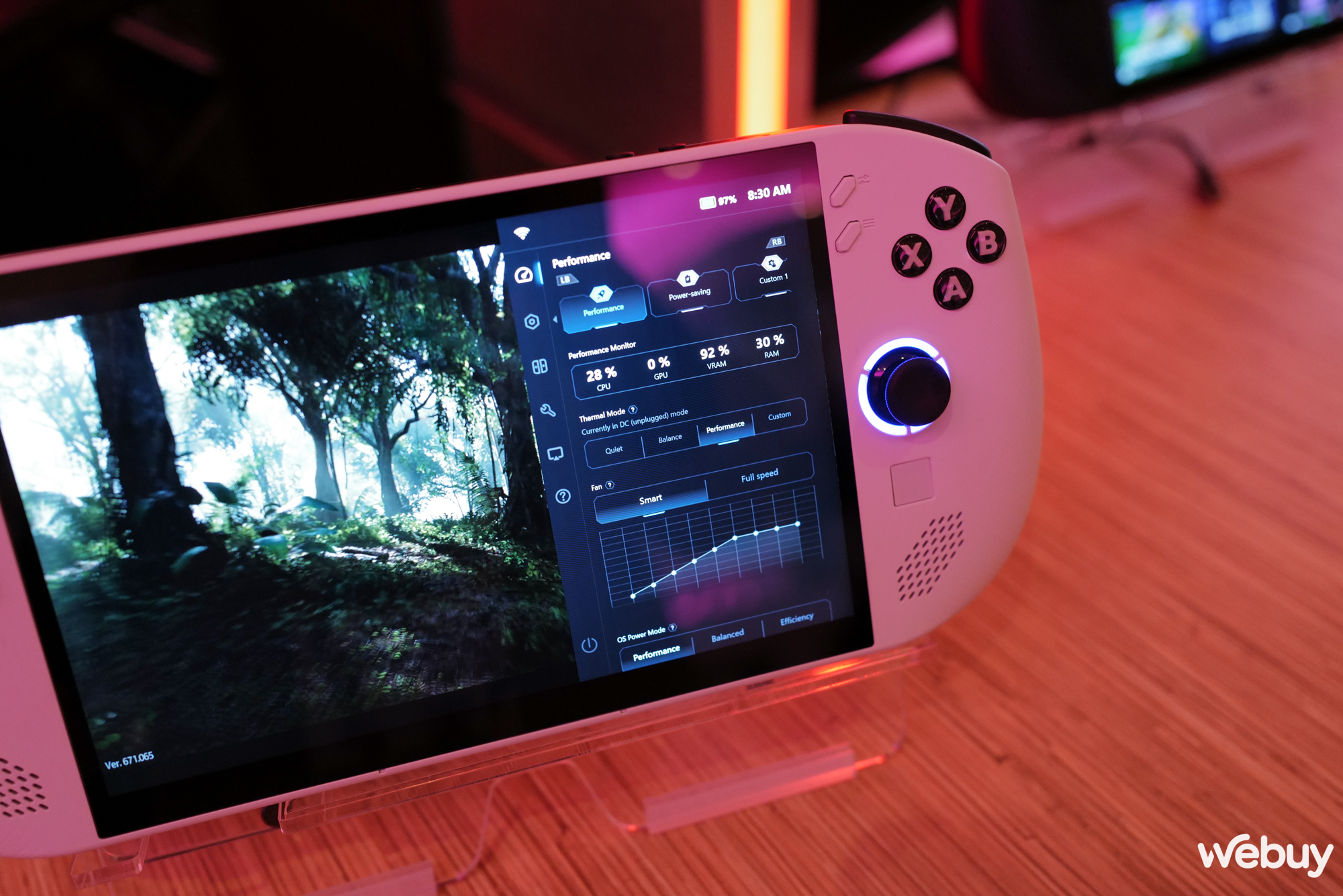 Lenovo hợp t&aacute;c với Valve để ph&aacute;t triển đối thủ cho Steam Deck: m&aacute;y chơi game Legion Go S mới sẽ chạy SteamOS, gi&aacute; chỉ 499 USD- Ảnh 4.