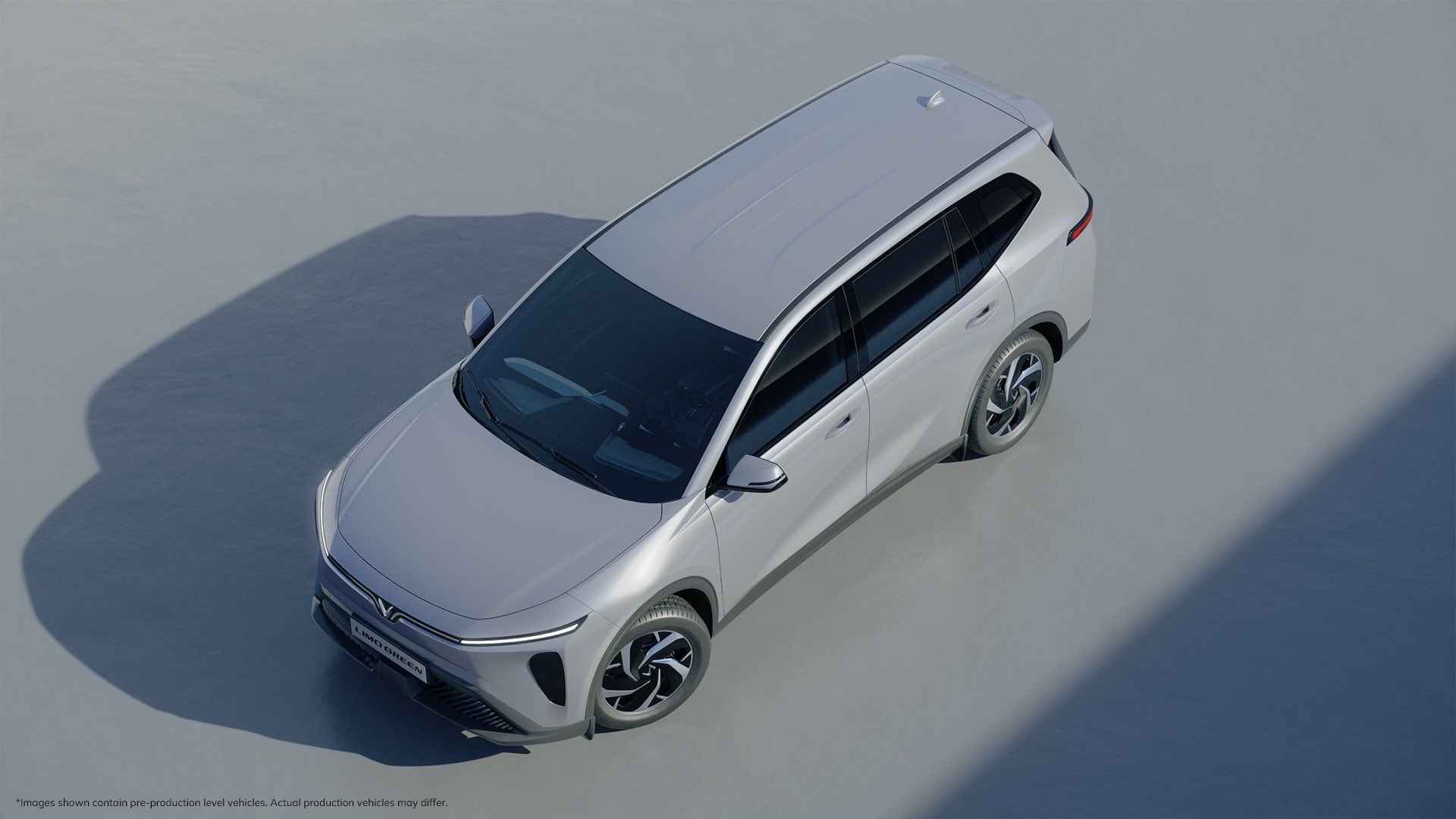 VinFast bất ngờ tung c&ugrave;ng l&uacute;c 4 d&ograve;ng xe mới chuy&ecirc;n kinh doanh vận tải, c&oacute; xe chạy tới 470km mỗi lần sạc đầy- Ảnh 12.