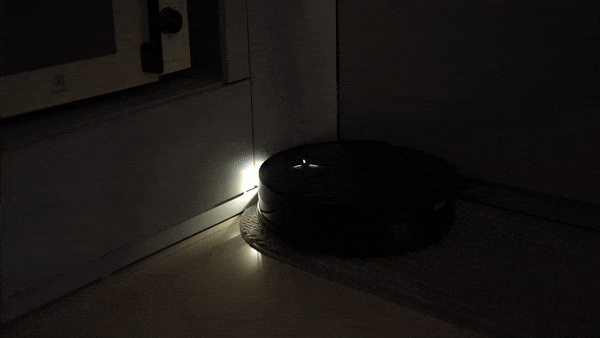 Review Ecovacs Deebot X11 OmniCyclone: Robot hút bụi, lau nhà “đỉnh chóp” cho người lương 50 triệu- Ảnh 12. Review Ecovacs Deebot X11 OmniCyclone: Robot hút bụi, lau nhà “đỉnh chóp” cho người lương 50 triệu- Ảnh 12.