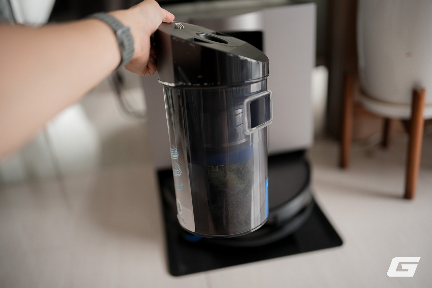 PureCyclone 2.0: Khi robot h&uacute;t bụi kh&ocirc;ng c&ograve;n &ldquo;phụ thuộc v&agrave;o t&uacute;i r&aacute;c&rdquo;, đ&oacute; thực sự l&agrave; một cuộc c&aacute;ch mạng- Ảnh 1.