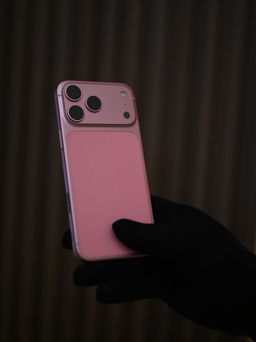 Lộ diện iPhone 17 Pro Max màu hồng đẹp sang xịn, nổi bật hơn cả Lộ diện iPhone 17 Pro Max màu hồng đẹp sang xịn, nổi bật hơn cả