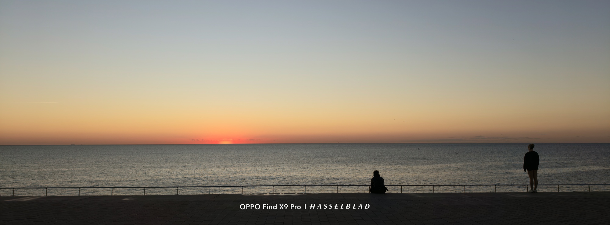 Máy ảnh hỏng, tôi "bất đắc dĩ" dùng OPPO Find X9 Pro để chụp ảnh trên tay OPPO Find X9 Pro – và tôi cảm thấy vô cùng hối hận - Ảnh 13. Máy ảnh hỏng, tôi "bất đắc dĩ" dùng OPPO Find X9 Pro để chụp ảnh trên tay OPPO Find X9 Pro – và tôi cảm thấy vô cùng hối hận - Ảnh 13.