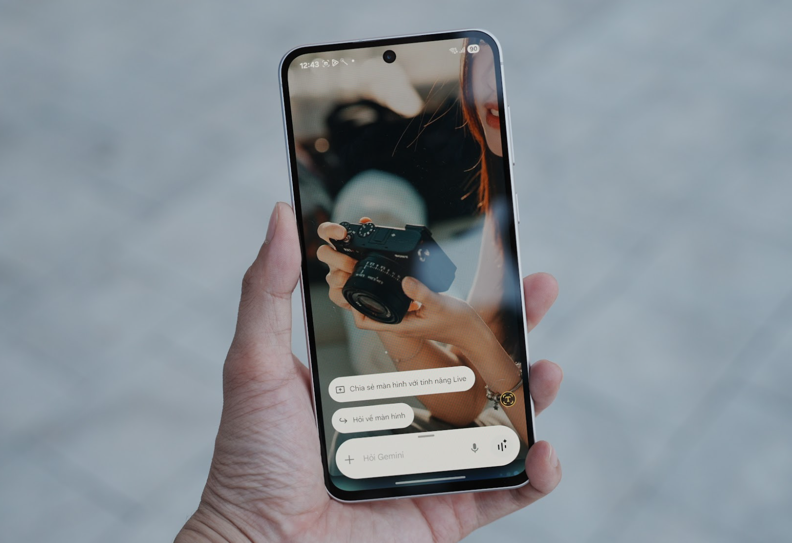 Kh&ocirc;ng c&ograve;n lo &ldquo;mua hớ&rdquo;: Gemini Live chỉ bạn c&aacute;ch chọn m&oacute;n đồ hợp t&uacute;i tiền v&agrave; bền l&acirc;u- Ảnh 1.