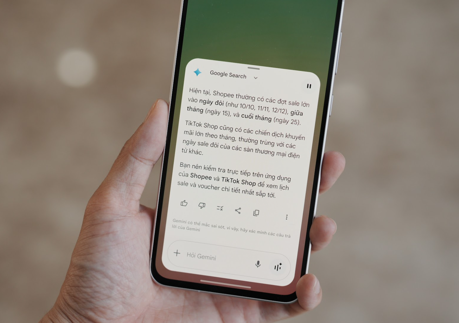 Kh&ocirc;ng c&ograve;n lo &ldquo;mua hớ&rdquo;: Gemini Live chỉ bạn c&aacute;ch chọn m&oacute;n đồ hợp t&uacute;i tiền v&agrave; bền l&acirc;u- Ảnh 4.