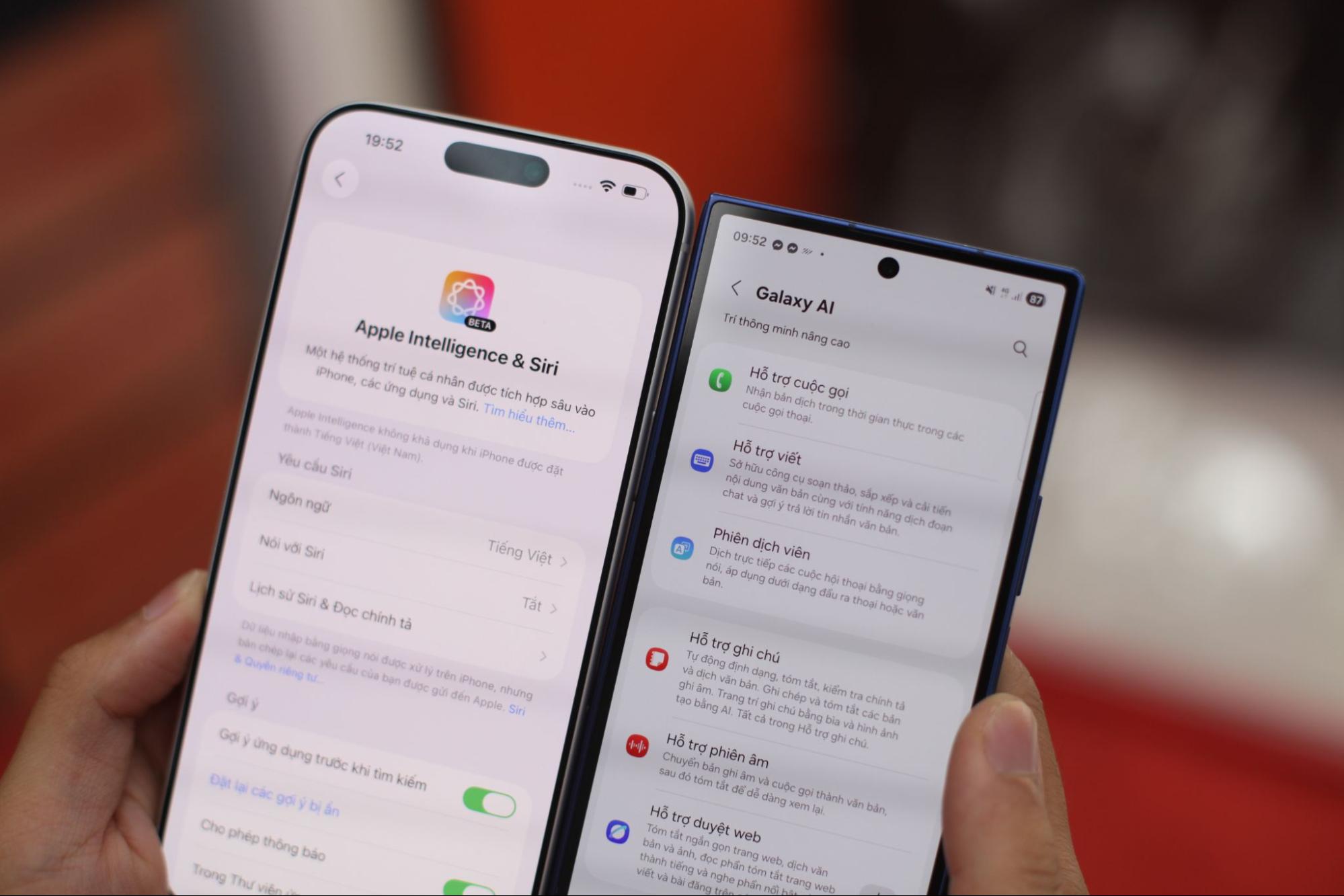 So găng 2 mẫu smartphone đầu bảng của Samsung và nhà Táo: ngang ngửa về mức giá nhưng khác biệt về hình thái- Ảnh 3. So găng 2 mẫu smartphone đầu bảng của Samsung và nhà Táo: ngang ngửa về mức giá nhưng khác biệt về hình thái- Ảnh 3.