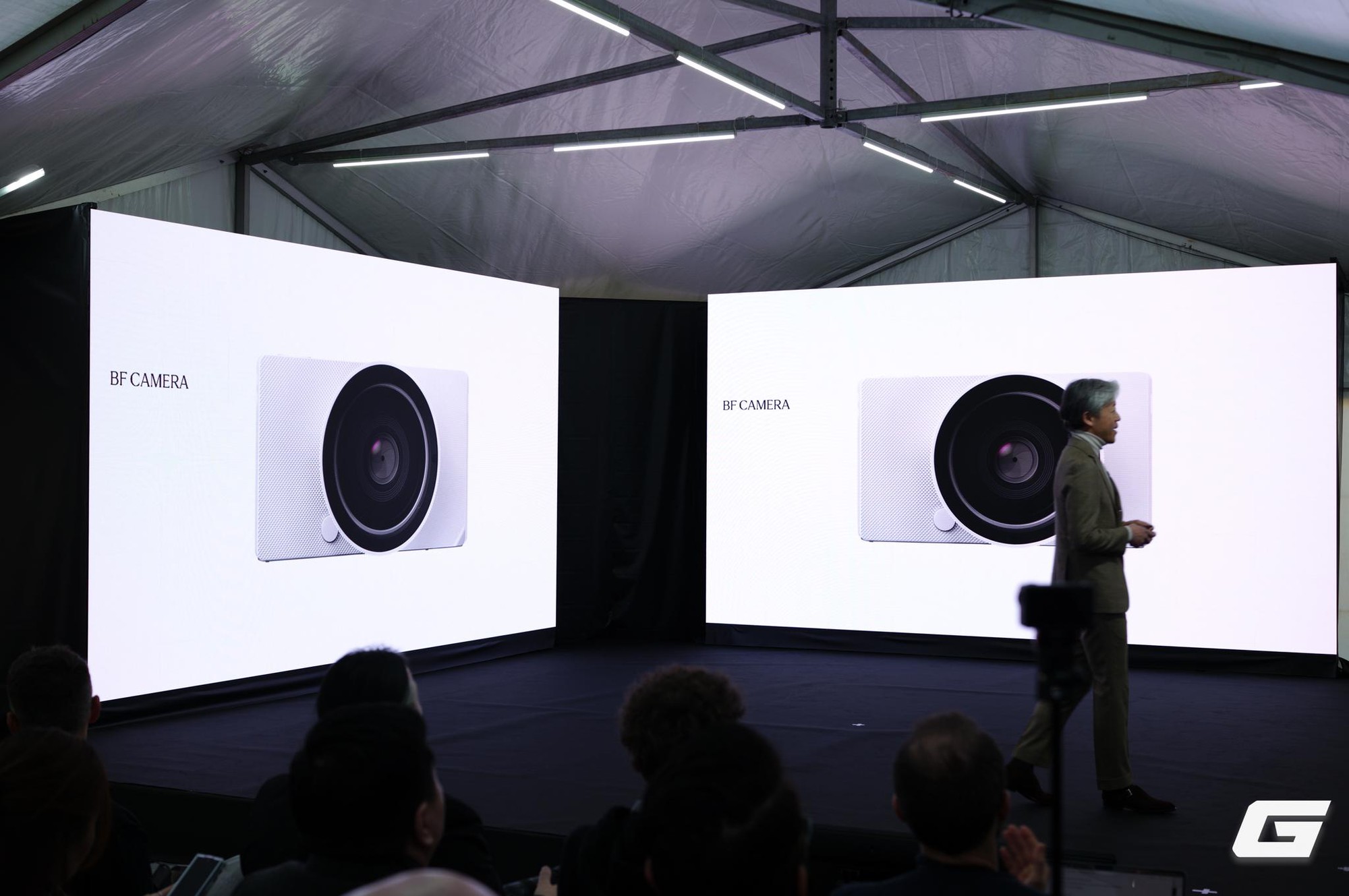 Cảm nhận về Sigma BF: Chiếc máy ảnh lạ lùng nhất thời hiện đại và tôi lại thích nó theo một cách khó hiểu - Ảnh 1.