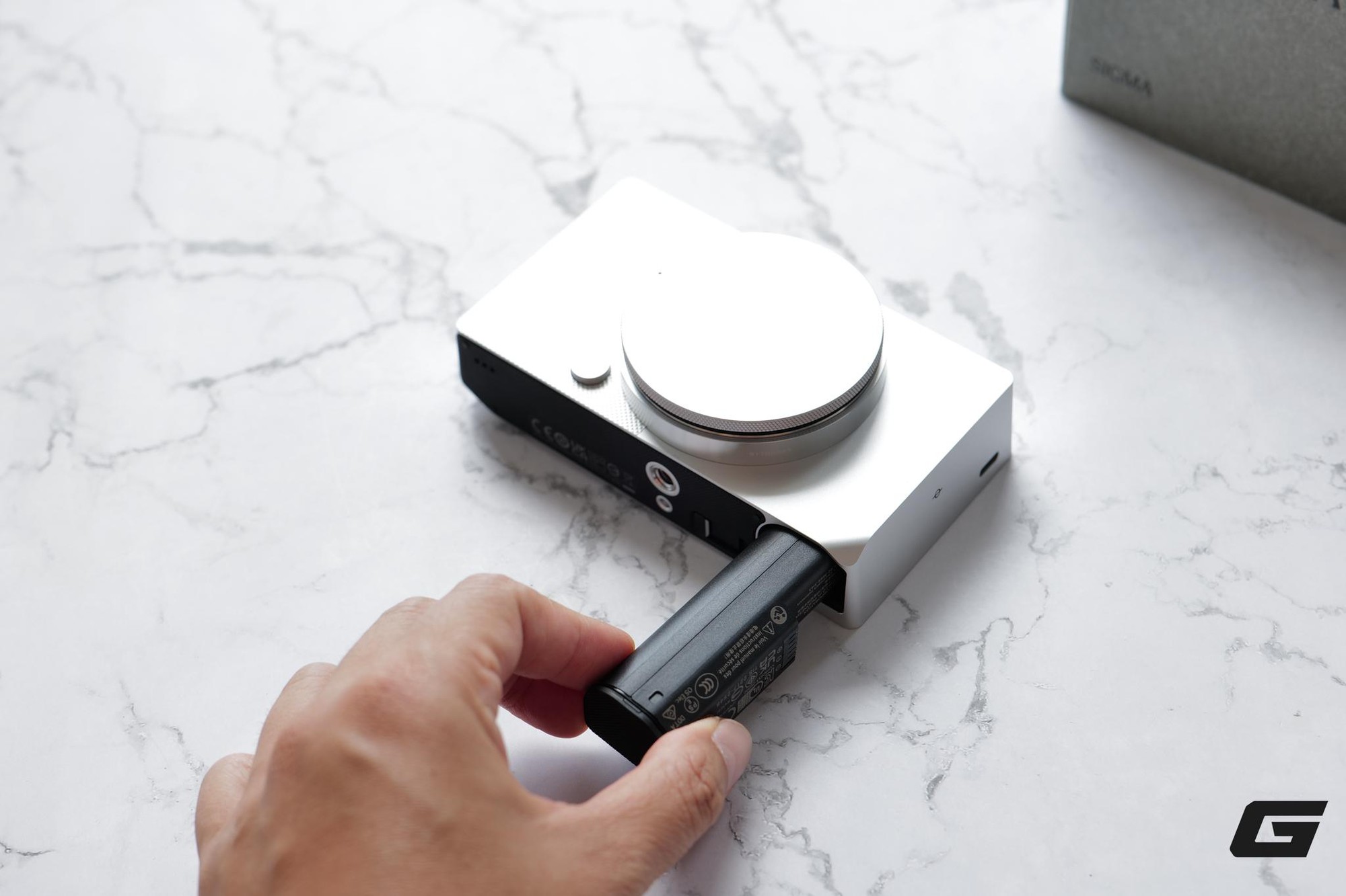 Cảm nhận về Sigma BF: Chiếc máy ảnh lạ lùng nhất thời hiện đại và tôi lại thích nó theo một cách khó hiểu - Ảnh 20.