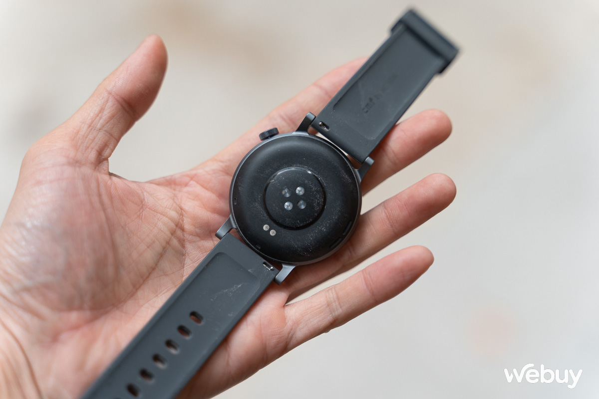 Đồng hồ thông minh hãng lạ đẹp mê nhưng tôi dùng 5 phút là chán- Ảnh 7. Đồng hồ thông minh hãng lạ đẹp mê nhưng tôi dùng 5 phút là chán- Ảnh 7.