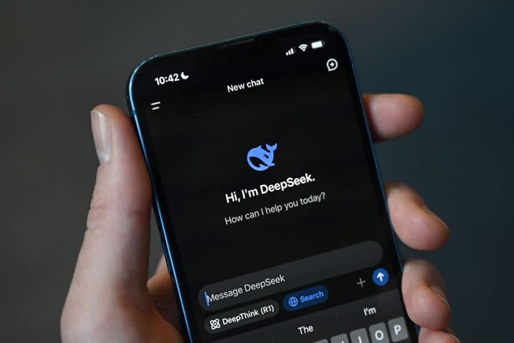B&oacute;c mẽ việc DeepSeek &ldquo;t&acirc;ng bốc&rdquo; số liệu chi ph&iacute; hoạt động- Ảnh 1.