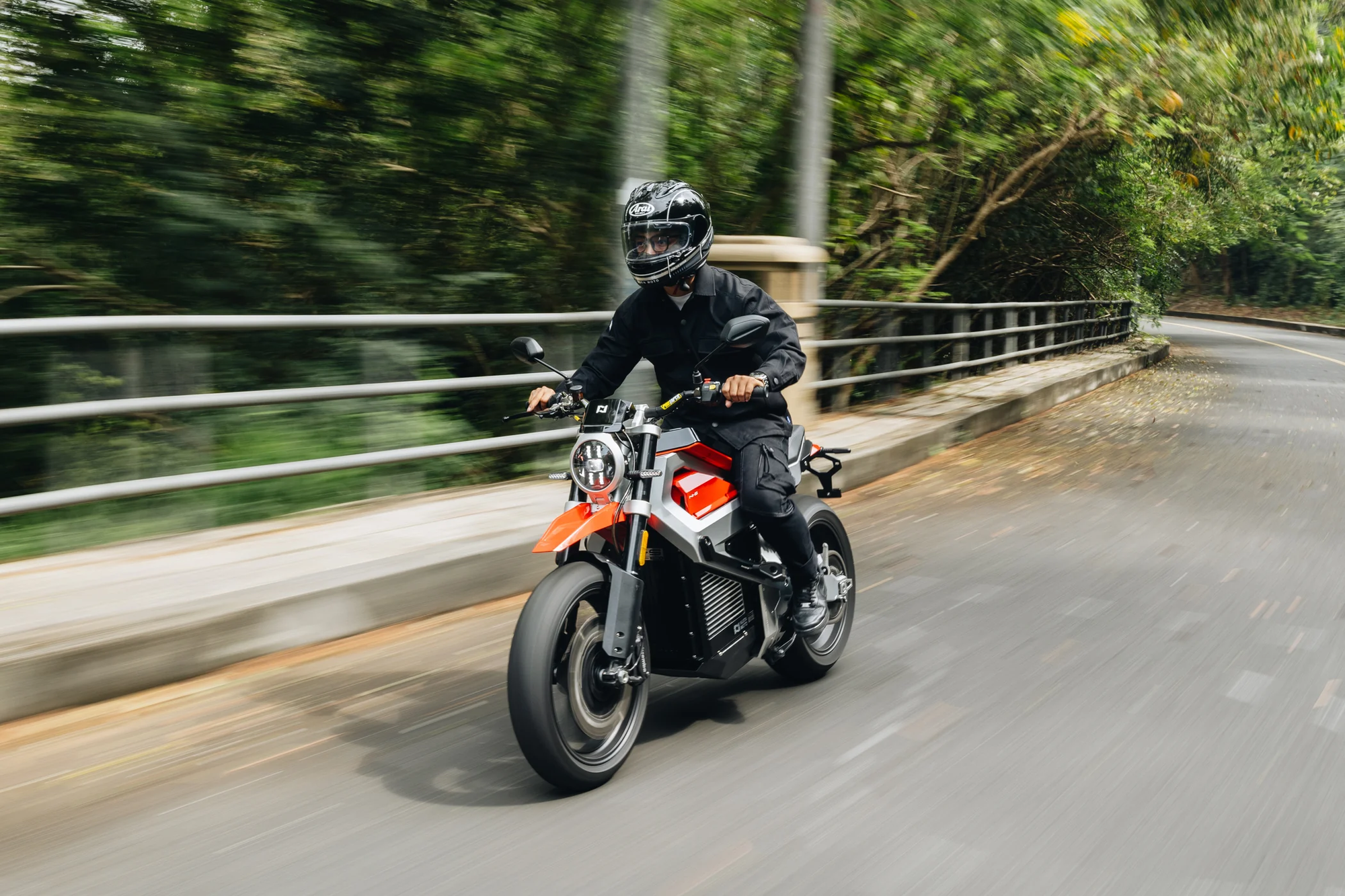 Thử mẫu xe máy sắp lăn bánh do người Việt làm, dân chuyên nhận xét: Cảm giác lạ, sức mạnh vượt thường- Ảnh 7. Thử mẫu xe máy sắp lăn bánh do người Việt làm, dân chuyên nhận xét: Cảm giác lạ, sức mạnh vượt thường- Ảnh 7.