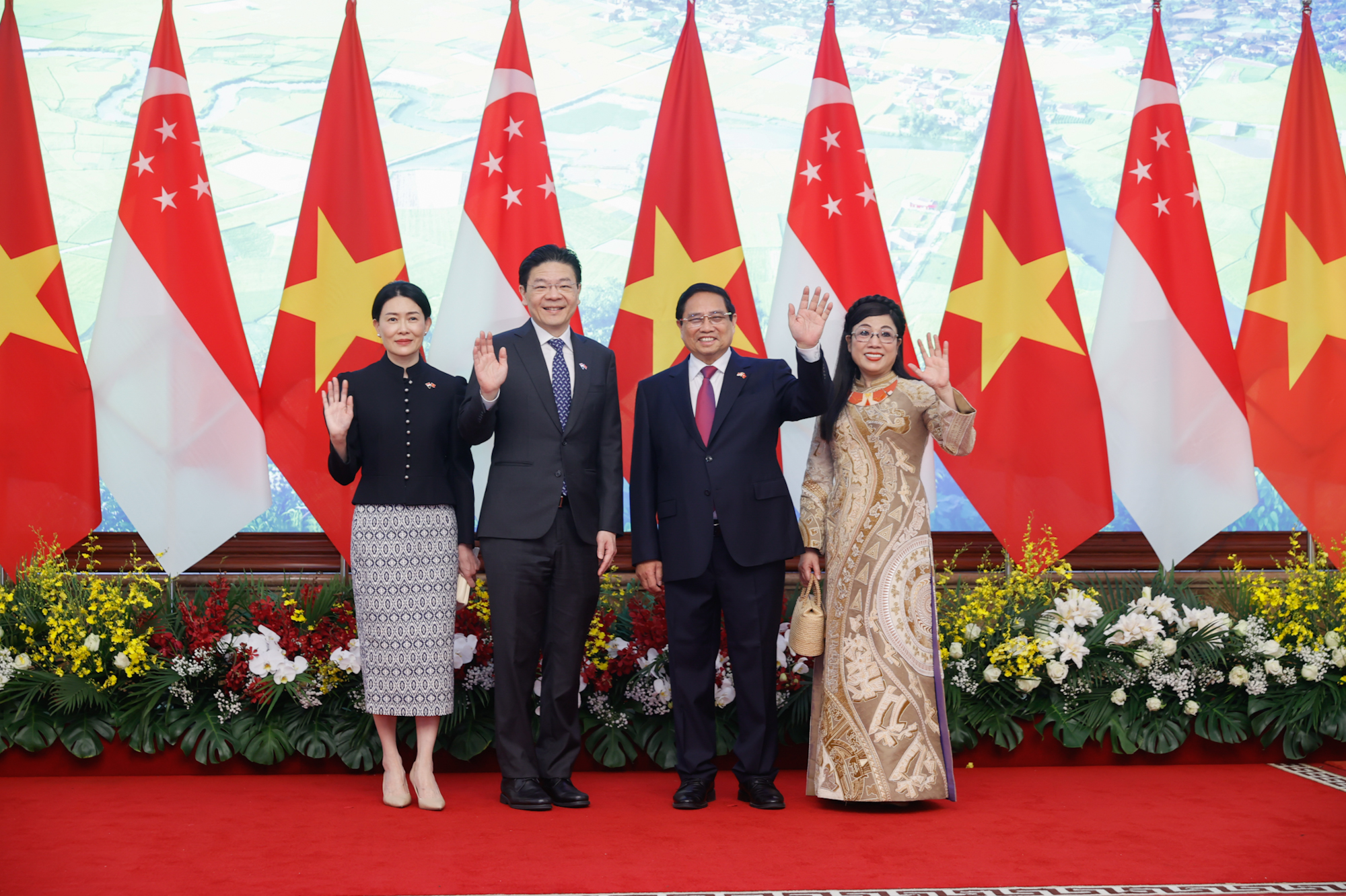 Bùng nổ MXH: Thủ tướng Singapore đăng video cùng Thủ tướng Phạm Minh Chính lên TikTok, chèn nhạc Bắc Bling remix- Ảnh 3. Bùng nổ MXH: Thủ tướng Singapore đăng video cùng Thủ tướng Phạm Minh Chính lên TikTok, chèn nhạc Bắc Bling remix- Ảnh 3.