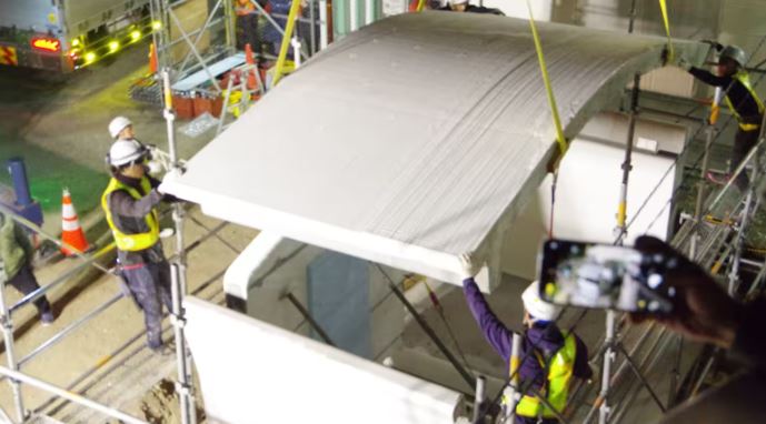 Chỉ có thể là Nhật Bản: Vừa lắp ráp nhà ga in 3D đầu tiên trên thế giới, công việc vốn tốn 2 tháng nay chỉ mất 2 tiếng, 6 nhân viên- Ảnh 2. Chỉ có thể là Nhật Bản: Vừa lắp ráp nhà ga in 3D đầu tiên trên thế giới, công việc vốn tốn 2 tháng nay chỉ mất 2 tiếng, 6 nhân viên- Ảnh 2.