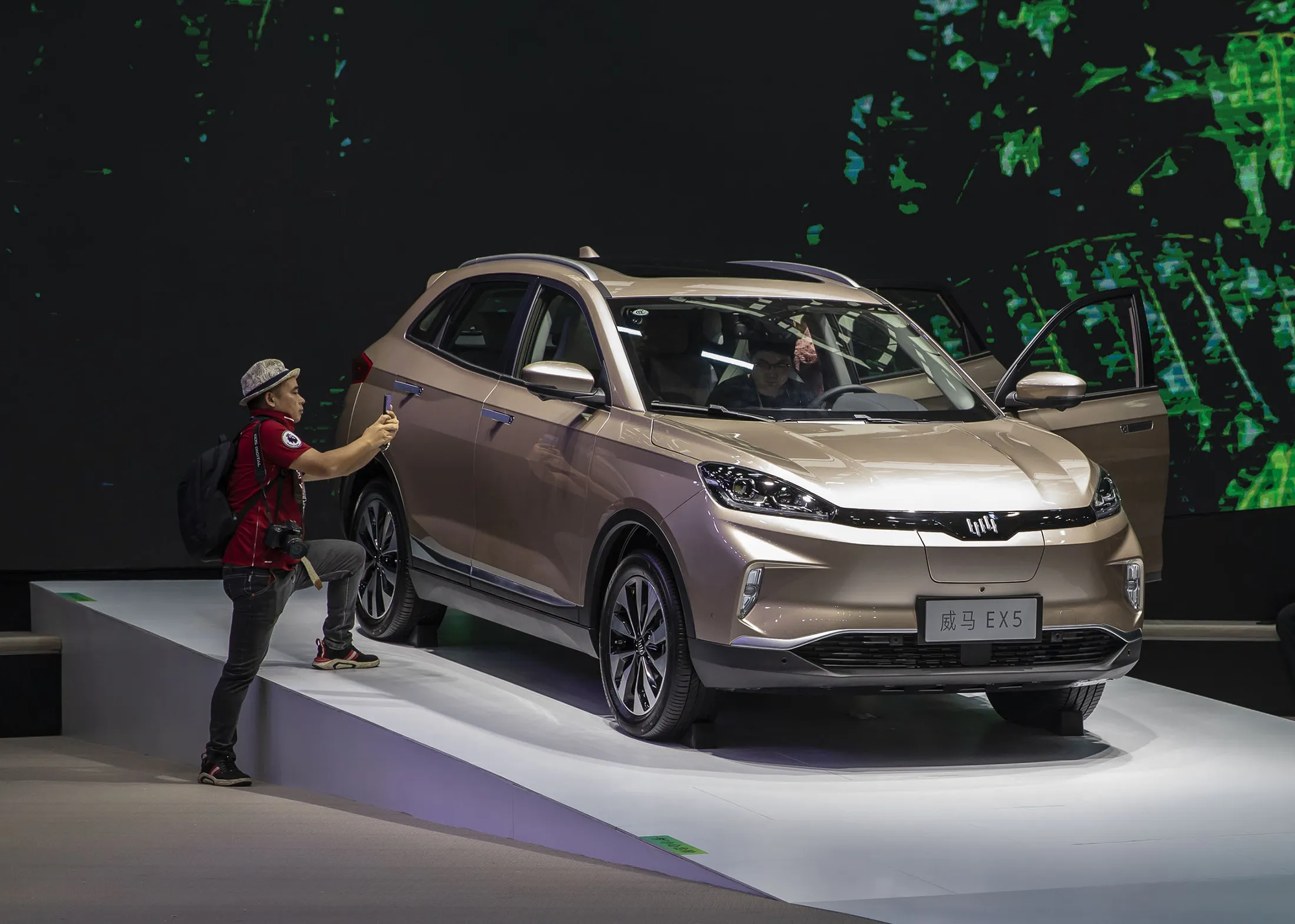 Cuộc chiến gi&aacute; xe điện Trung Quốc qua đi, để lại v&ocirc; số c&aacute;c "xe Zombie" cho người d&ugrave;ng: Bỏ th&igrave; thương m&agrave; vương th&igrave; tội- Ảnh 1.