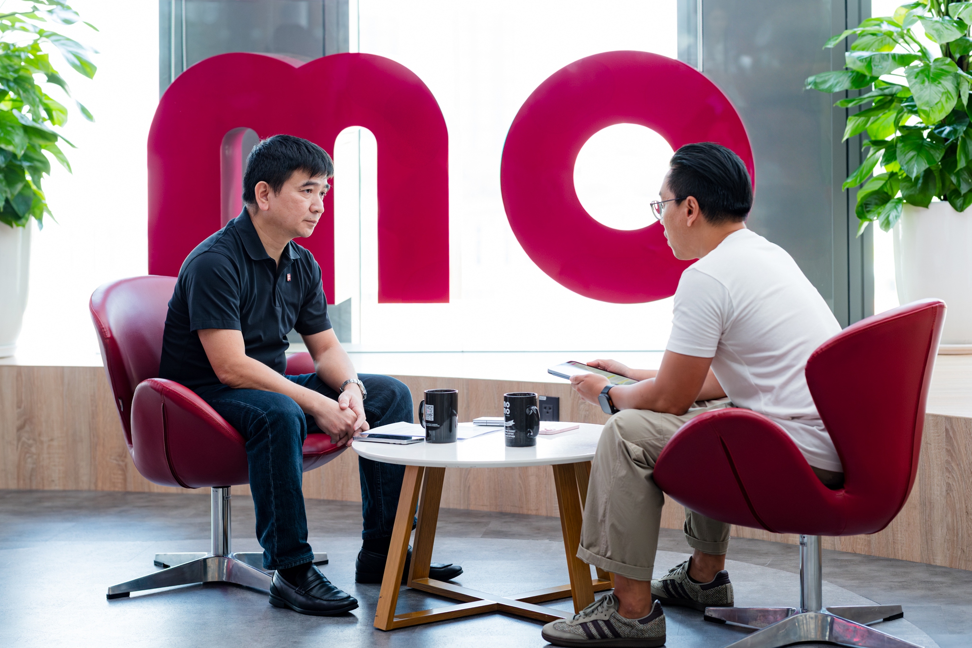 Từ cha đẻ Unikey đến Trưởng bộ phận AI của MoMo, ông Phạm Kim Long nói về cách làm AI cho người Việt: Từ cha đẻ Unikey đến Trưởng bộ phận AI của MoMo, ông Phạm Kim Long nói về cách làm AI cho người Việt: