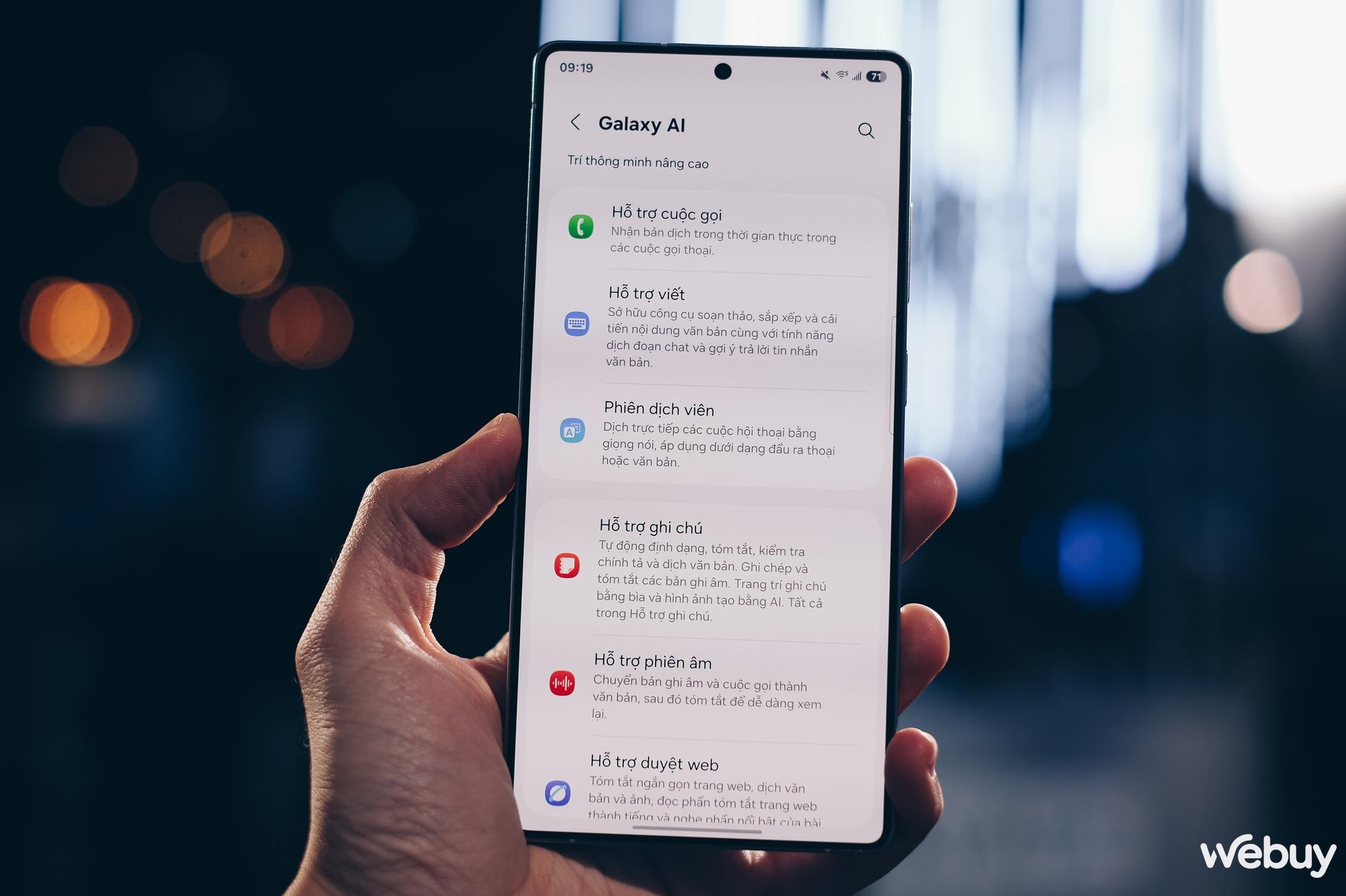 Tiếng địa phương, tiếng lóng GenZ “câu đậu câu bay” nhưng điện thoại AI này vẫn hiểu được hết- Ảnh 1. Tiếng địa phương, tiếng lóng GenZ “câu đậu câu bay” nhưng điện thoại AI này vẫn hiểu được hết- Ảnh 1.