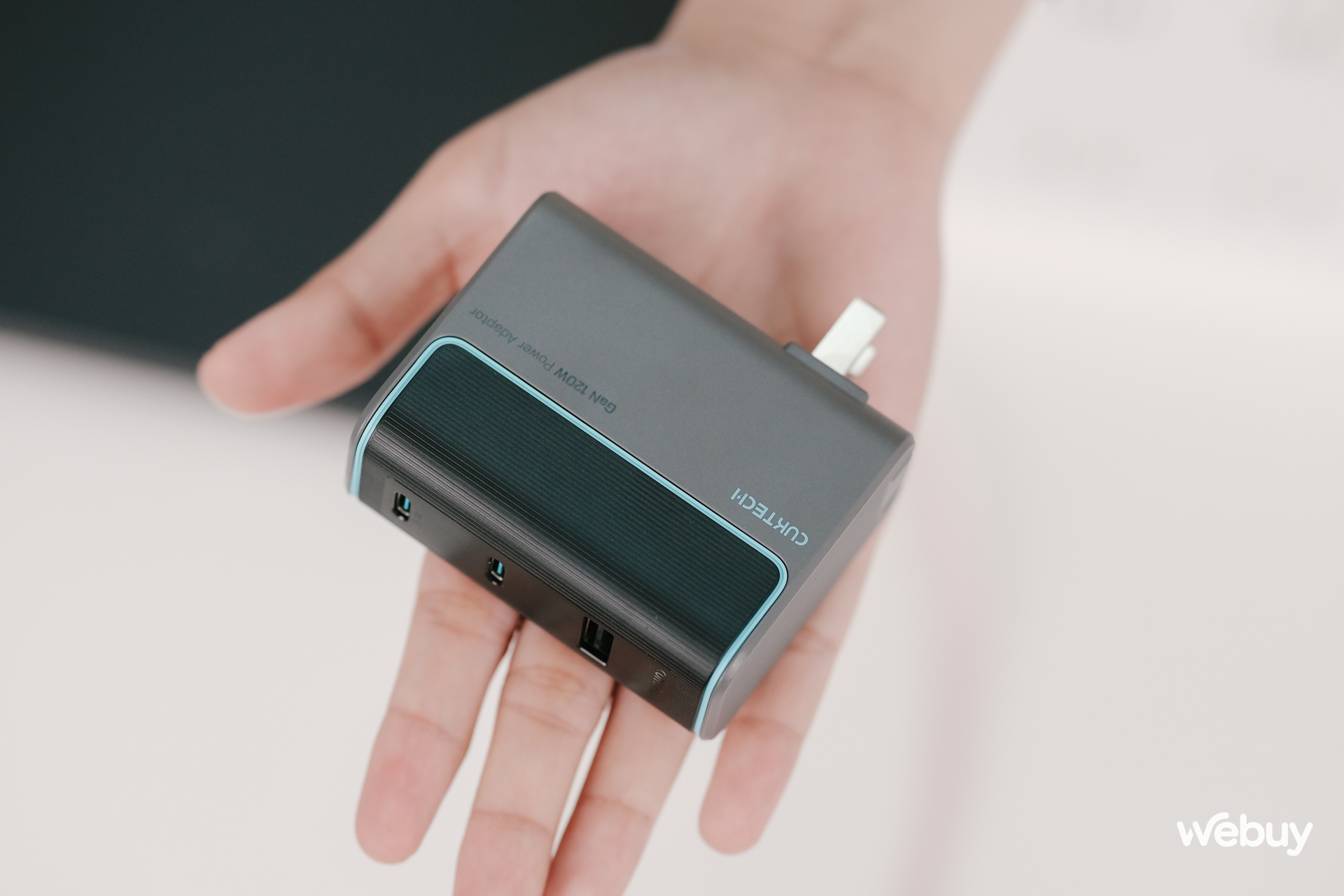 Đồ Xiaomi giờ vừa rẻ lại vừa ngon: Mua củ sạc 140W m&agrave; gi&aacute; chỉ bằng củ sạc 65W của c&aacute;c h&atilde;ng kh&aacute;c, bản 120W c&ograve;n rẻ hơn nữa- Ảnh 4.