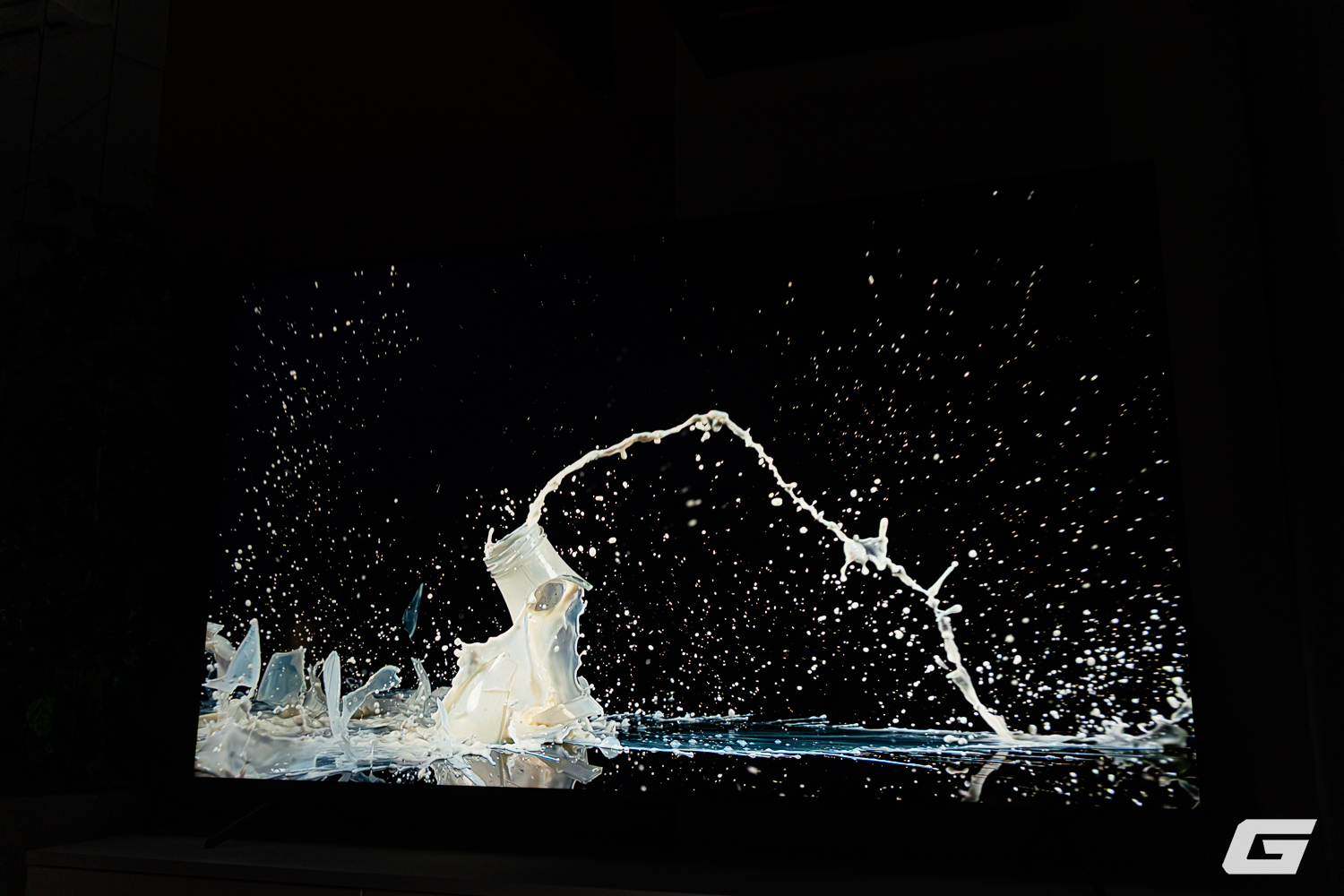 TV TCL giá 18 triệu mới: Màn QD-Mini LED 65 inch, 4K, 144Hz, HDR10+, âm thanh Onkyo 2.1 và Google TV- Ảnh 19. TV TCL giá 18 triệu mới: Màn QD-Mini LED 65 inch, 4K, 144Hz, HDR10+, âm thanh Onkyo 2.1 và Google TV- Ảnh 19.