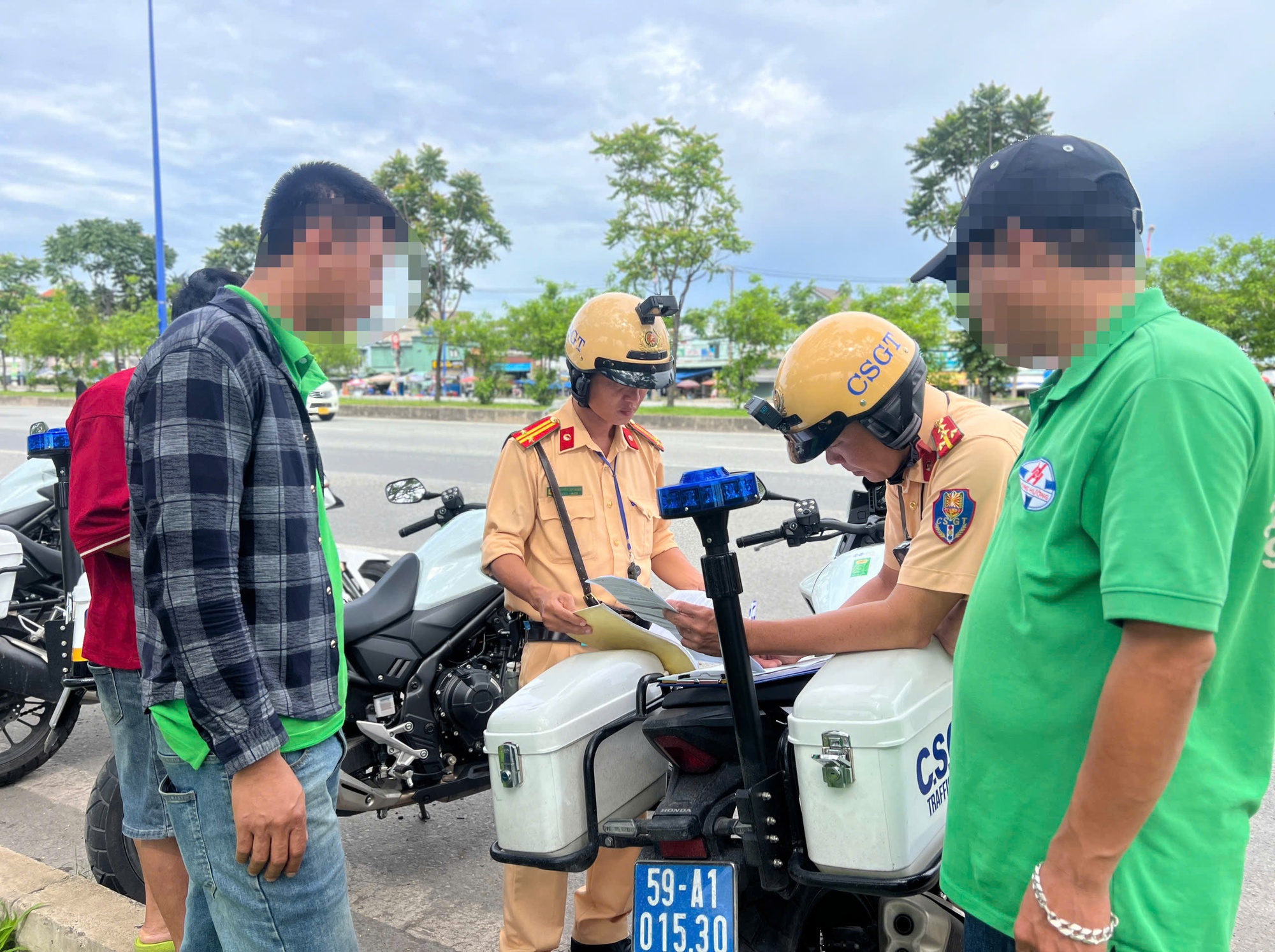 Camera AI có thể thay thế hoàn toàn CSGT?: Nhân rộng "mắt thần" AI- Ảnh 1. Camera AI có thể thay thế hoàn toàn CSGT?: Nhân rộng "mắt thần" AI- Ảnh 1.