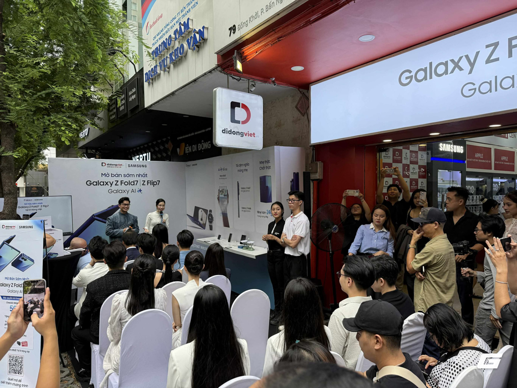 Kh&ocirc;ng chỉ l&agrave; đồng hồ, Galaxy Watch8 series l&agrave; trợ l&yacute; sức khỏe đ&uacute;ng nghĩa v&agrave; rất đ&aacute;ng mua- Ảnh 1.