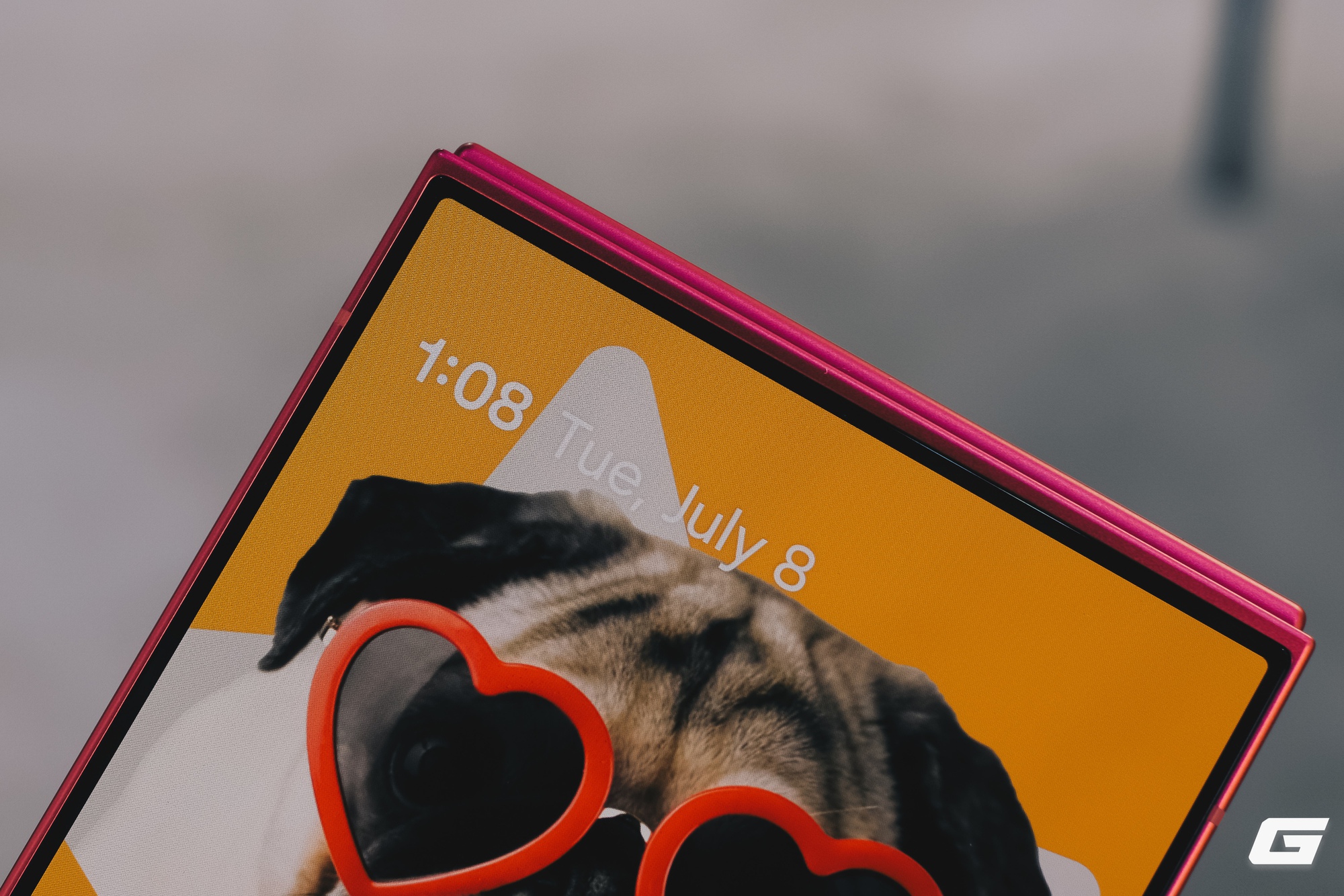 Trên tay Galaxy Z Flip7: Biểu tượng thời trang nay càng trở nên Trên tay Galaxy Z Flip7: Biểu tượng thời trang nay càng trở nên