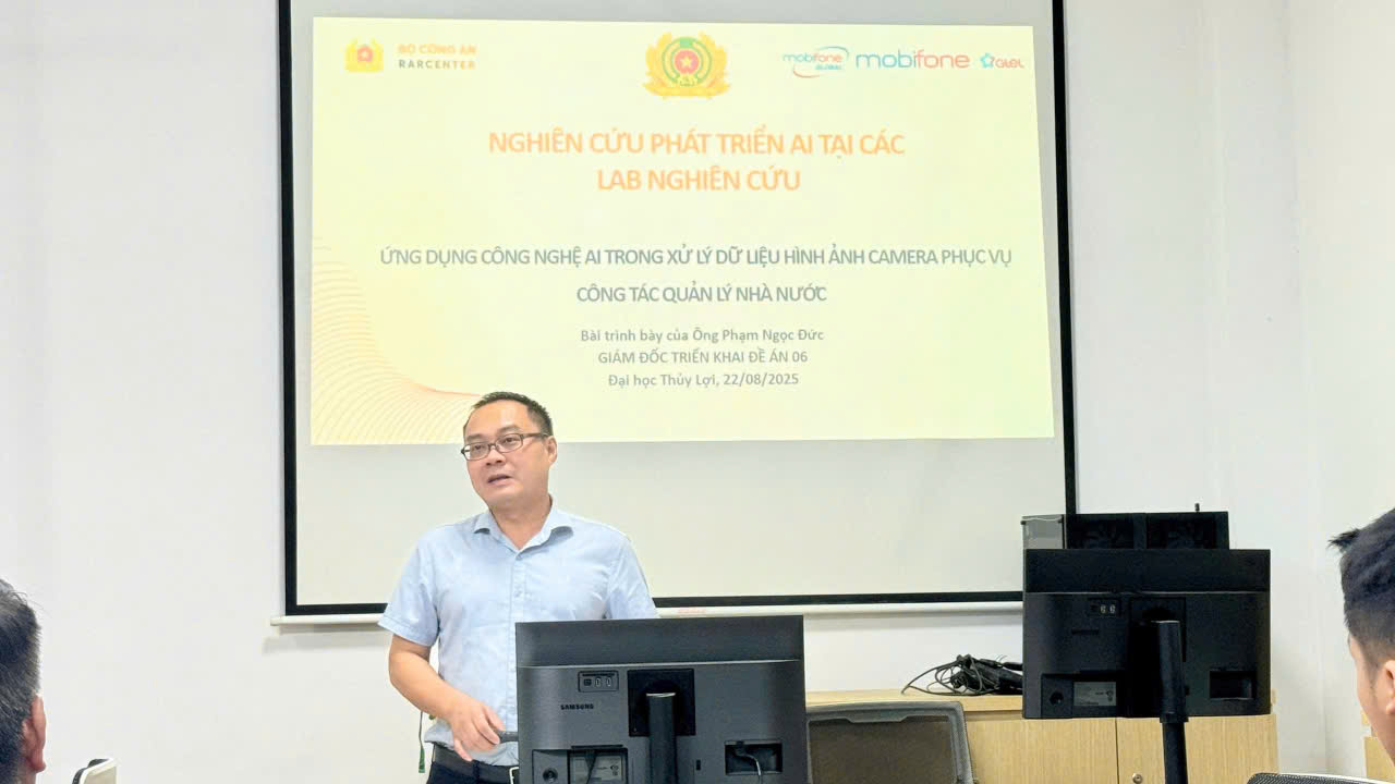 PGS.TS L&ecirc; Ho&agrave;ng Sơn: Better Choice Awards cần ưu ti&ecirc;n c&aacute;c sản phẩm c&ocirc;ng nghệ &ldquo;Make in Vietnam&rdquo;, với h&agrave;m lượng chất x&aacute;m cao do người Việt l&agrave;m chủ- Ảnh 8.