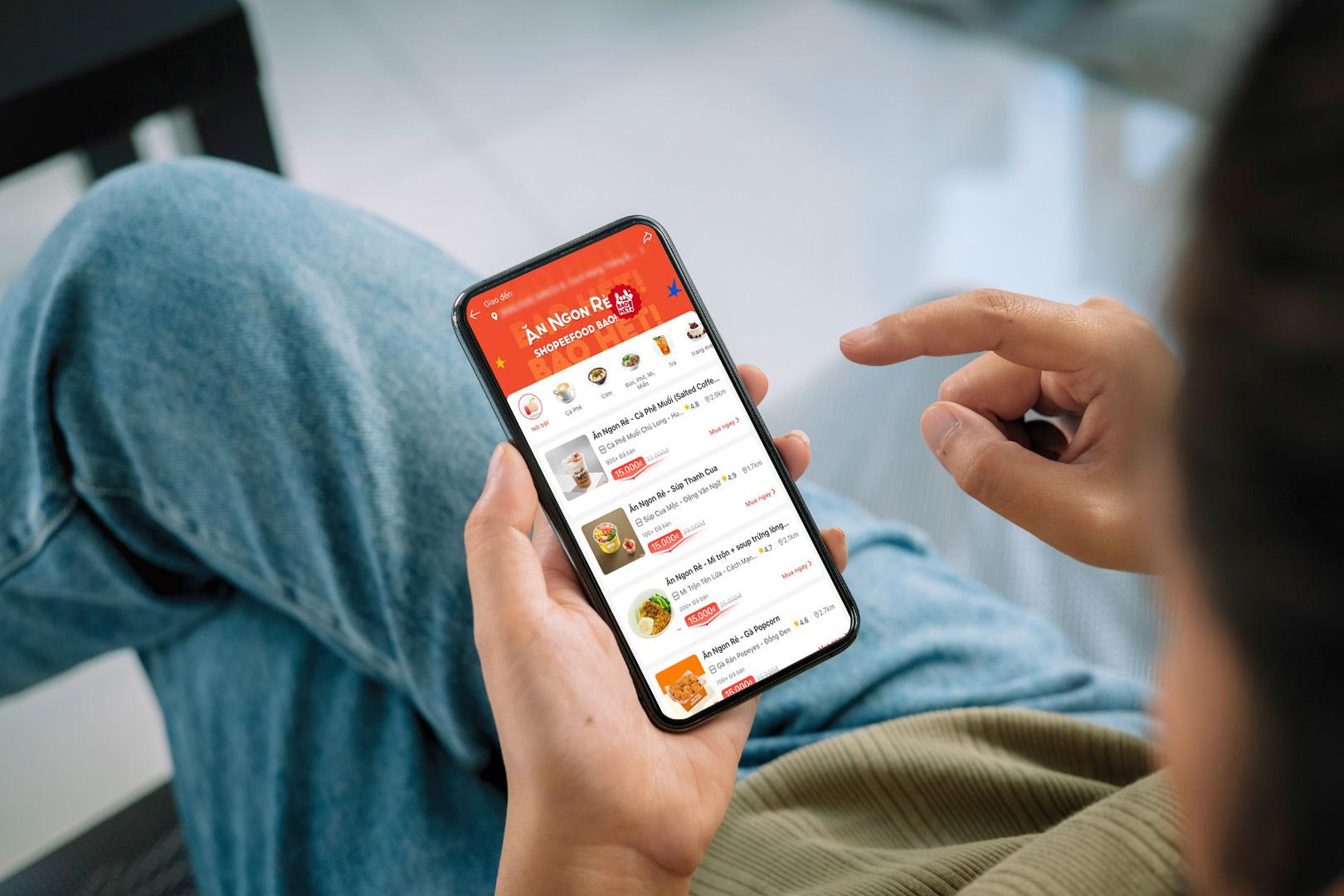 Bung xõa cuối hè với ngàn ưu đãi “liên hoàn” tại ShopeeFood 8.8 Vạn Deal Ngon Rẻ- Ảnh 3. Bung xõa cuối hè với ngàn ưu đãi “liên hoàn” tại ShopeeFood 8.8 Vạn Deal Ngon Rẻ- Ảnh 3.