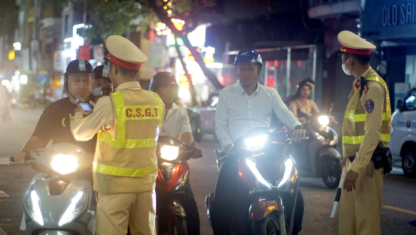 C&ocirc;ng an H&agrave; Nội c&ocirc;ng khai số điện thoại 19 Đội trưởng Cảnh s&aacute;t giao th&ocirc;ng- Ảnh 1.