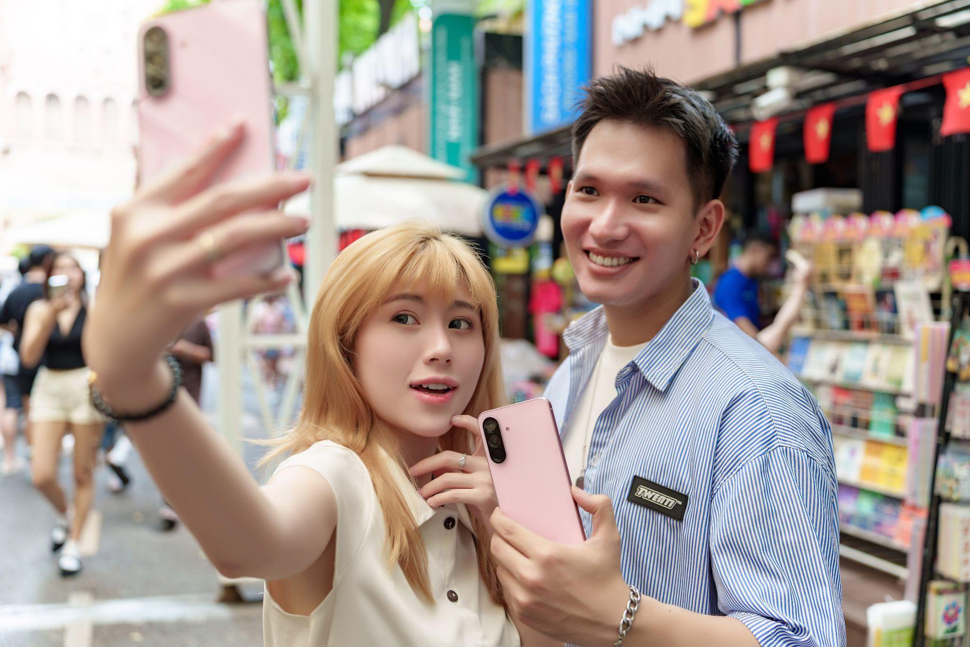 Gemini Live trên Galaxy A56 5G: Chỉ một công cụ nhưng mang đến ngàn cách bứt phá cho GenZ- Ảnh 3. Gemini Live trên Galaxy A56 5G: Chỉ một công cụ nhưng mang đến ngàn cách bứt phá cho GenZ- Ảnh 3.