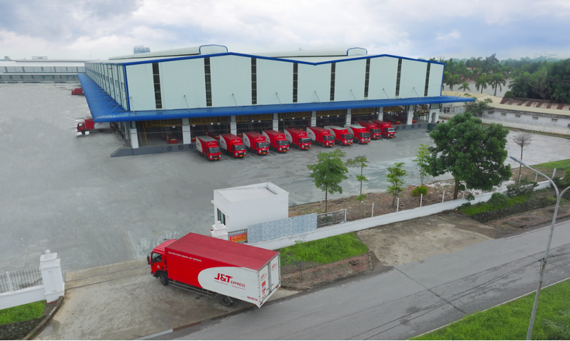 Công nghệ số đang thay đổi bộ mặt giao thông vận tải Việt Nam như thế nào?- Ảnh 1. Công nghệ số đang thay đổi bộ mặt giao thông vận tải Việt Nam như thế nào?- Ảnh 1.