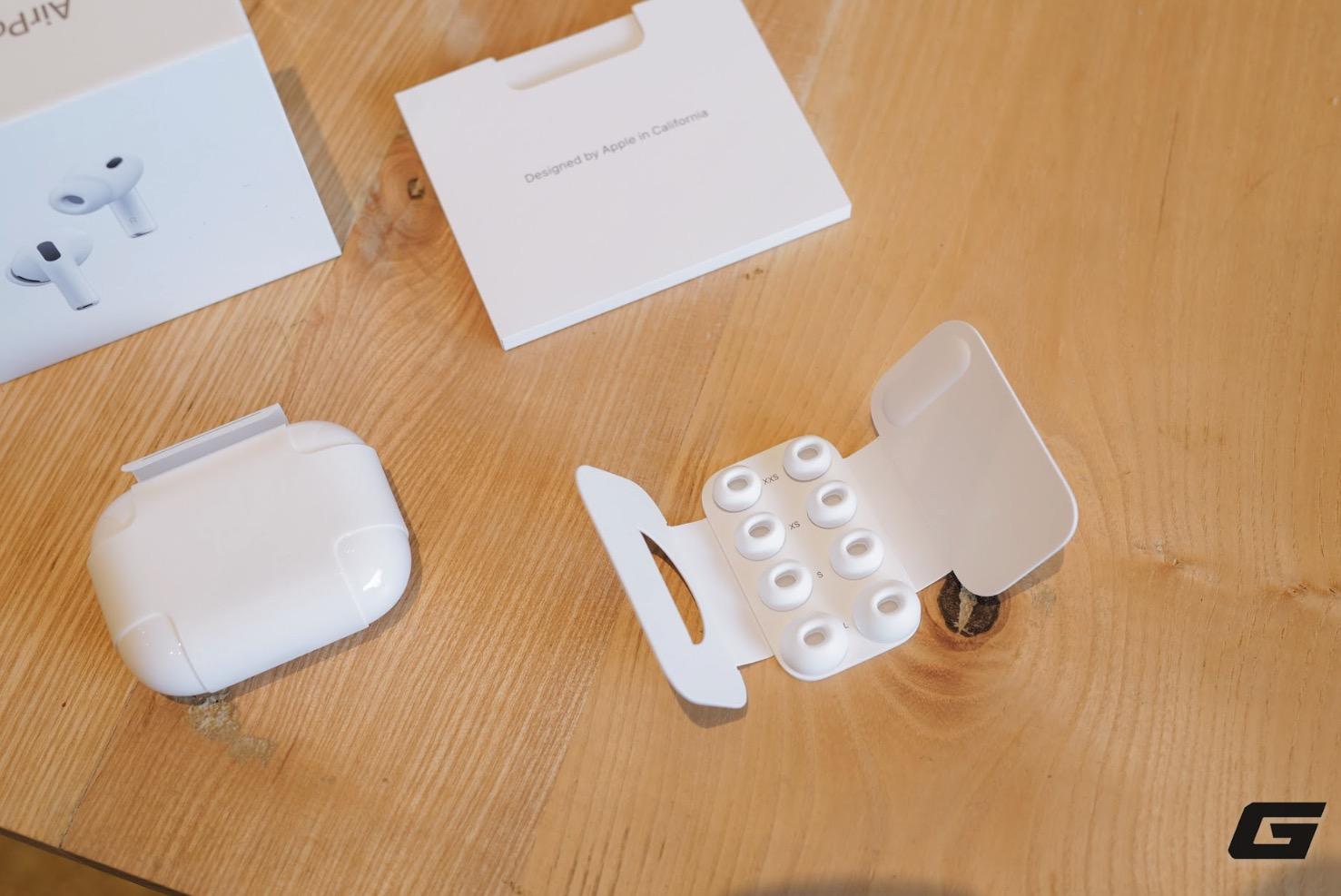 Mở hộp và trên tay AirPods Pro 3: Khi tai nghe không chỉ để thả hồn theo giai điệu mà còn "lắng nghe” từng nhịp đập trái tim- Ảnh 5. Mở hộp và trên tay AirPods Pro 3: Khi tai nghe không chỉ để thả hồn theo giai điệu mà còn "lắng nghe” từng nhịp đập trái tim- Ảnh 5.