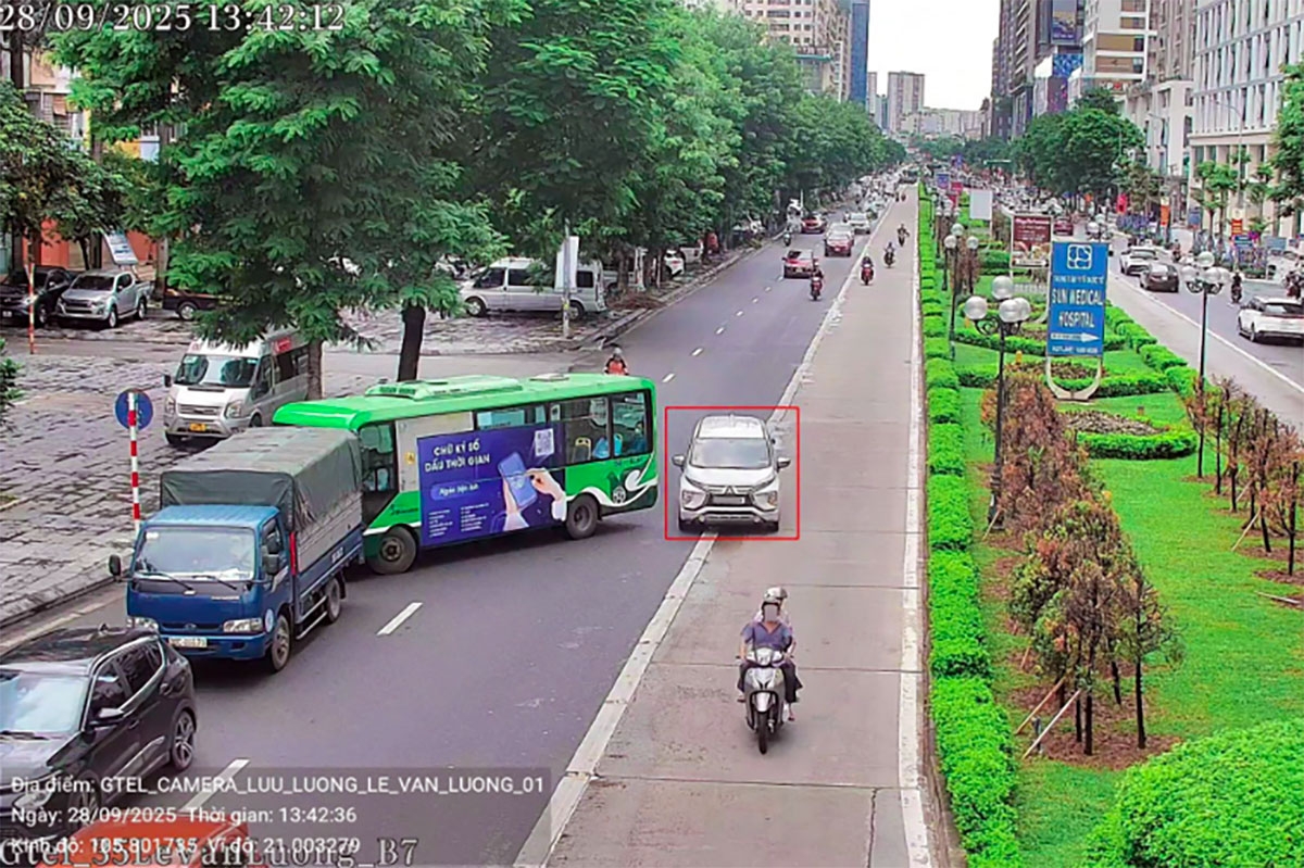 Th&ecirc;m camera AI ở H&agrave; Nội, h&agrave;ng loạt &ocirc; t&ocirc;, xe m&aacute;y v&agrave;o danh s&aacute;ch phạt- Ảnh 1.