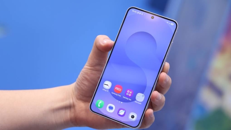 Rùng mình nghe kẻ lừa đảo đọc vanh vách số dư, biết cả mã OTP: Lỗ hổng chết người đến từ đâu?- Ảnh 2. Rùng mình nghe kẻ lừa đảo đọc vanh vách số dư, biết cả mã OTP: Lỗ hổng chết người đến từ đâu?- Ảnh 2.