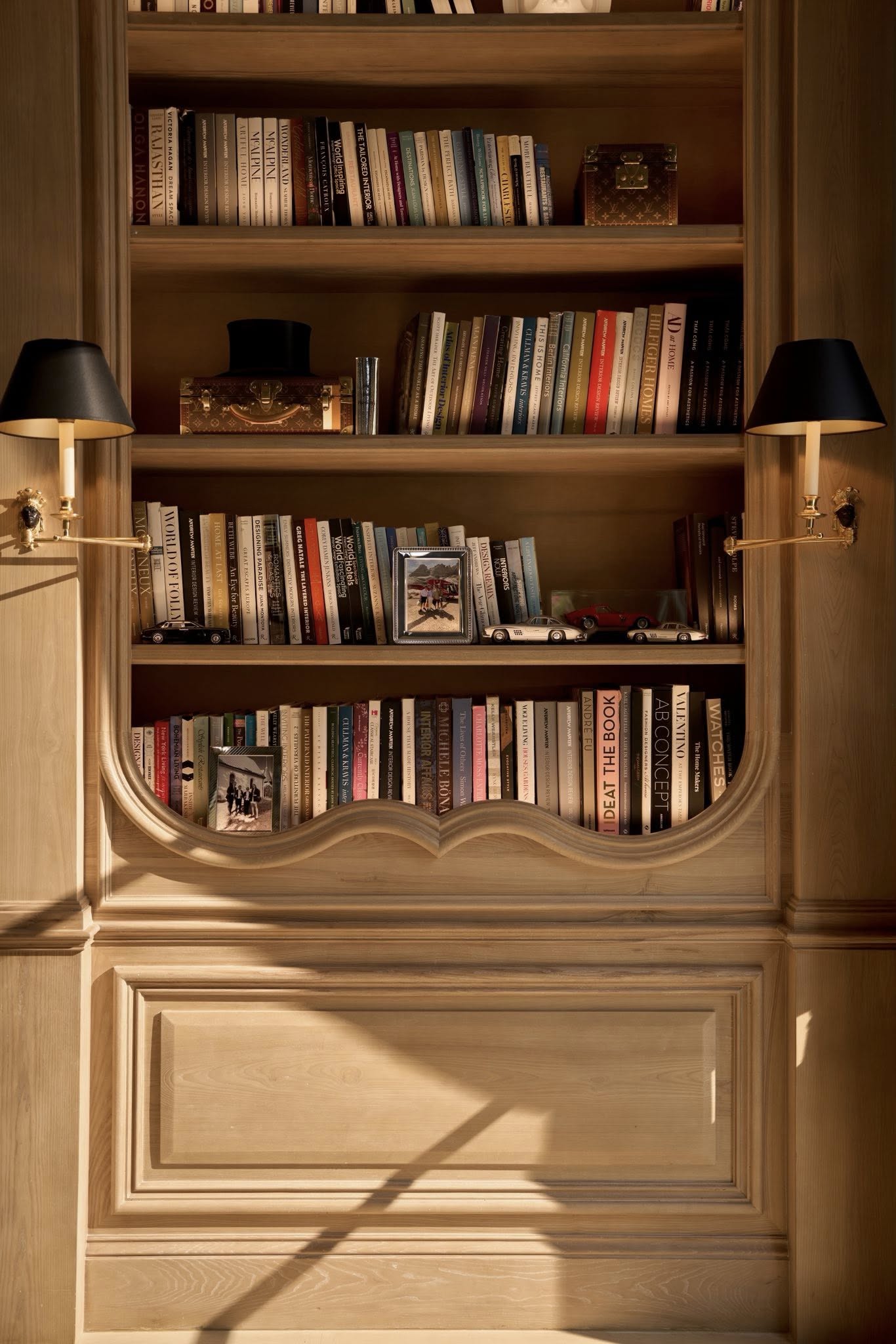 Biệt thự triệu đô ở TP.HCM của Thái Công bị chê "nhìn thôi đã thấy mệt" - Ảnh 12. Biệt thự triệu đô ở TP.HCM của Thái Công bị chê "nhìn thôi đã thấy mệt" - Ảnh 12.