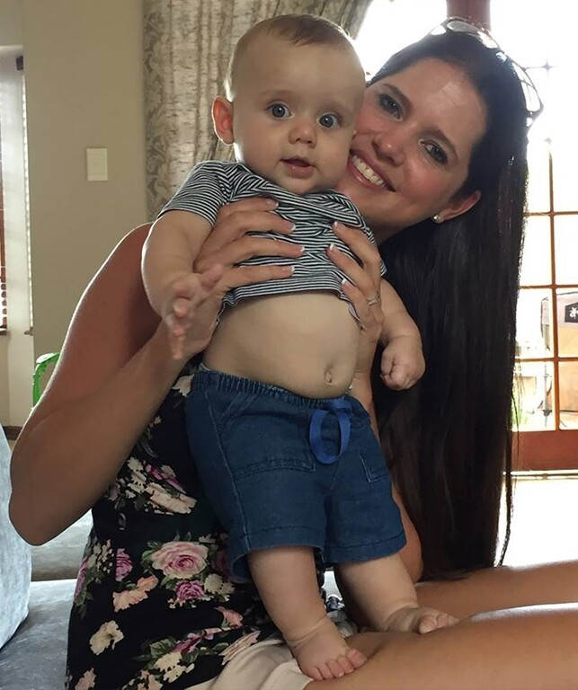 Clip hơn 20 triệu lượt xem: Chồng mở camera xem con ngủ, kinh hoàng khi thấy vợ “mắt trợn trừng”, bò lê dưới sàn- Ảnh 3. Clip hơn 20 triệu lượt xem: Chồng mở camera xem con ngủ, kinh hoàng khi thấy vợ “mắt trợn trừng”, bò lê dưới sàn- Ảnh 3.