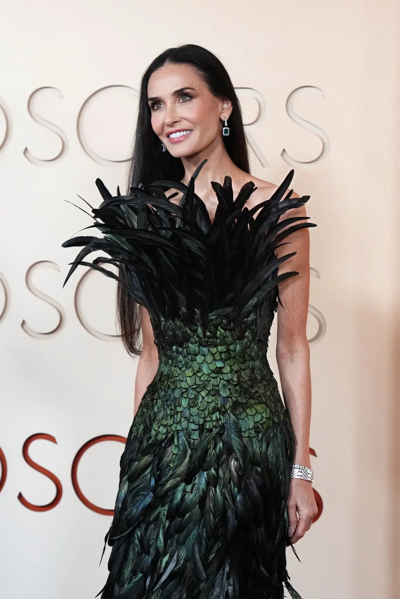 Oscar 2026: Phim của Leonardo DiCaprio thắng lớn, Timothée Chalamet không thể chạm tay đến tượng vàng- Ảnh 36. Oscar 2026: Phim của Leonardo DiCaprio thắng lớn, Timothée Chalamet không thể chạm tay đến tượng vàng- Ảnh 36.