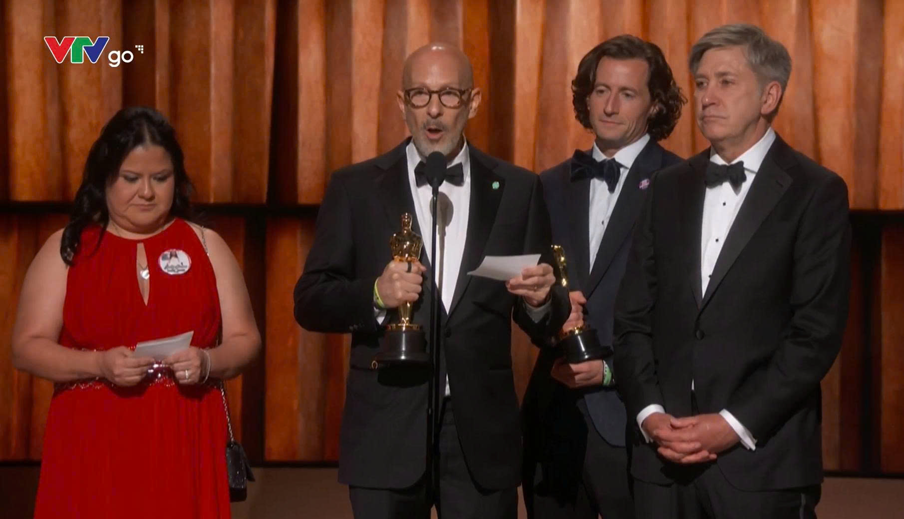 Oscar 2026: Phim của Leonardo DiCaprio thắng lớn, Timothée Chalamet không thể chạm tay đến tượng vàng- Ảnh 13. Oscar 2026: Phim của Leonardo DiCaprio thắng lớn, Timothée Chalamet không thể chạm tay đến tượng vàng- Ảnh 13.