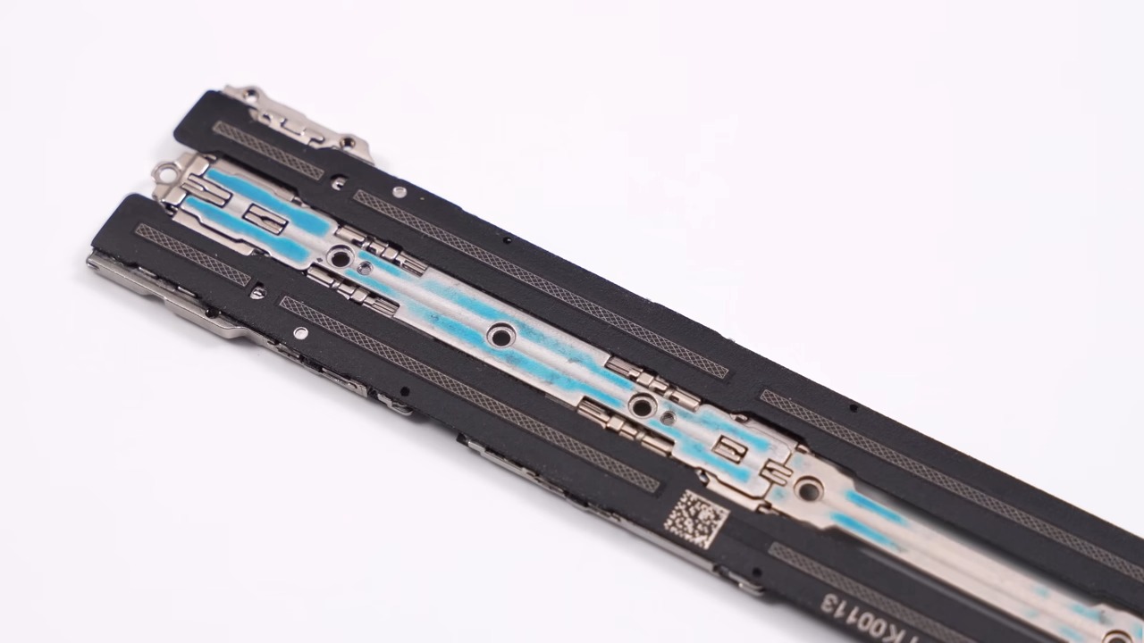 Đánh giá smartphone gập OPPO Find N6: Sự tỉ mỉ trong từng đường nét nhỏ - Ảnh 8.