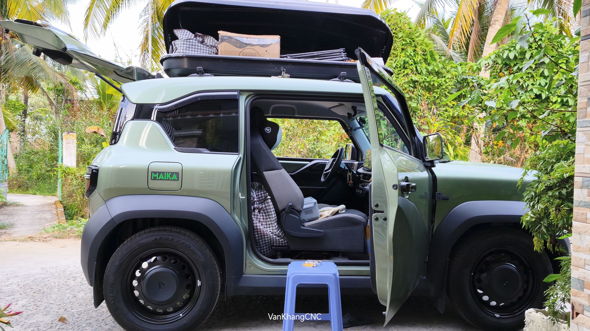 Xuyên Việt 5.500 km bằng VinFast VF 3: Sạc 53 lần, ngủ trên xe thoải mái, tiết kiệm hơn chục triệu và vượt đèo Mã Pì Lèng ngon ơ- Ảnh 4. Xuyên Việt 5.500 km bằng VinFast VF 3: Sạc 53 lần, ngủ trên xe thoải mái, tiết kiệm hơn chục triệu và vượt đèo Mã Pì Lèng ngon ơ- Ảnh 4.