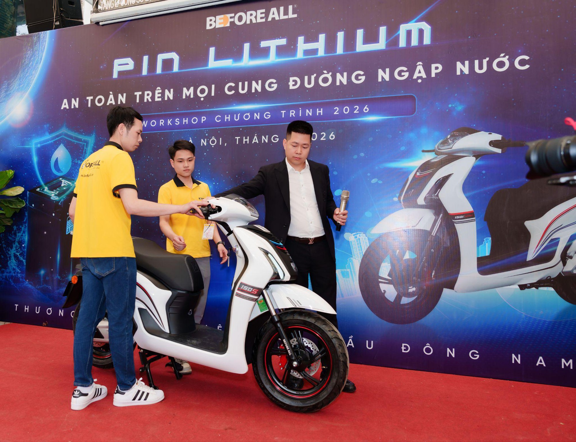 Pin xe điện phát triển thế nào? Before All là ai? - Ảnh 1. Pin xe điện phát triển thế nào? Before All là ai? - Ảnh 1.