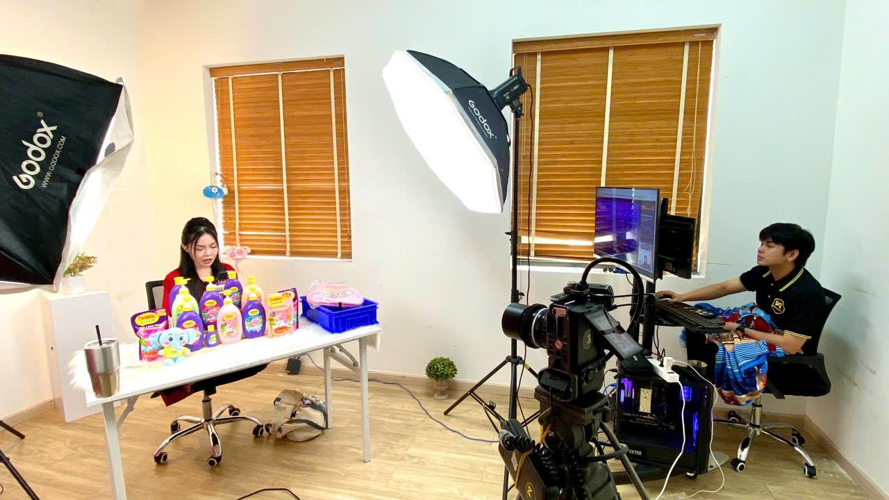 Shopee Debut chuyển “điểm rơi” truyền thông thành tăng trưởng doanh thu cho sản phẩm mới - Ảnh 5. Shopee Debut chuyển “điểm rơi” truyền thông thành tăng trưởng doanh thu cho sản phẩm mới - Ảnh 5.